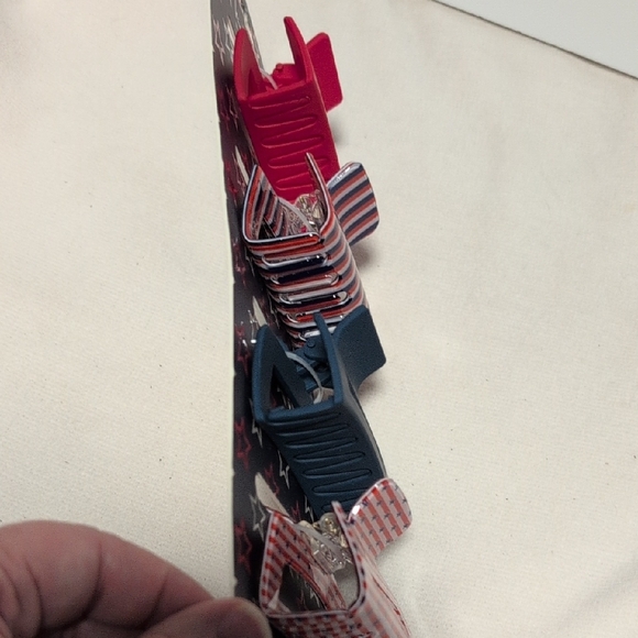 Nicole Miller Patriotic Red, White & Blue Hair Claw Clips Set of 4 - Picture 3 of 6